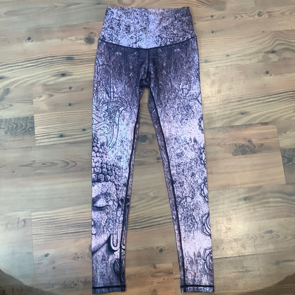 Chisportate yoga pants